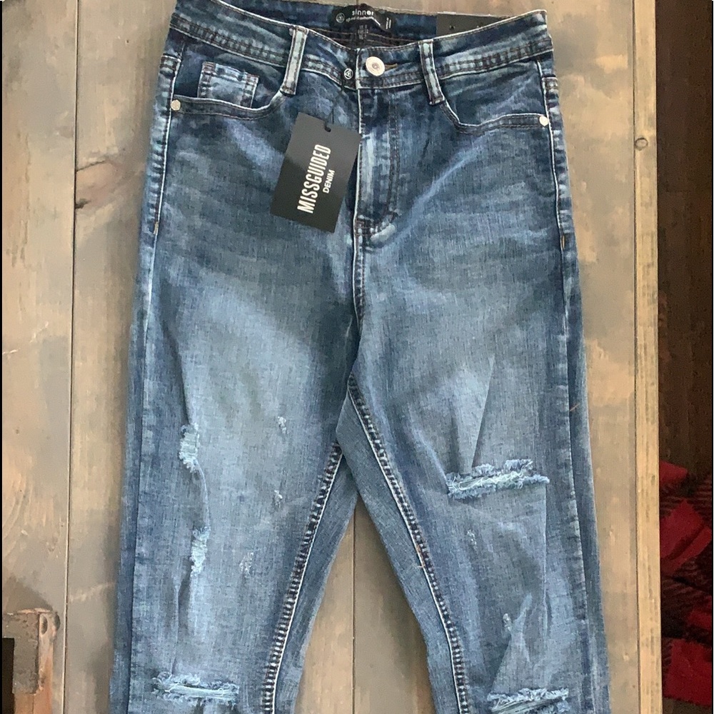 Dark distressed Jeans